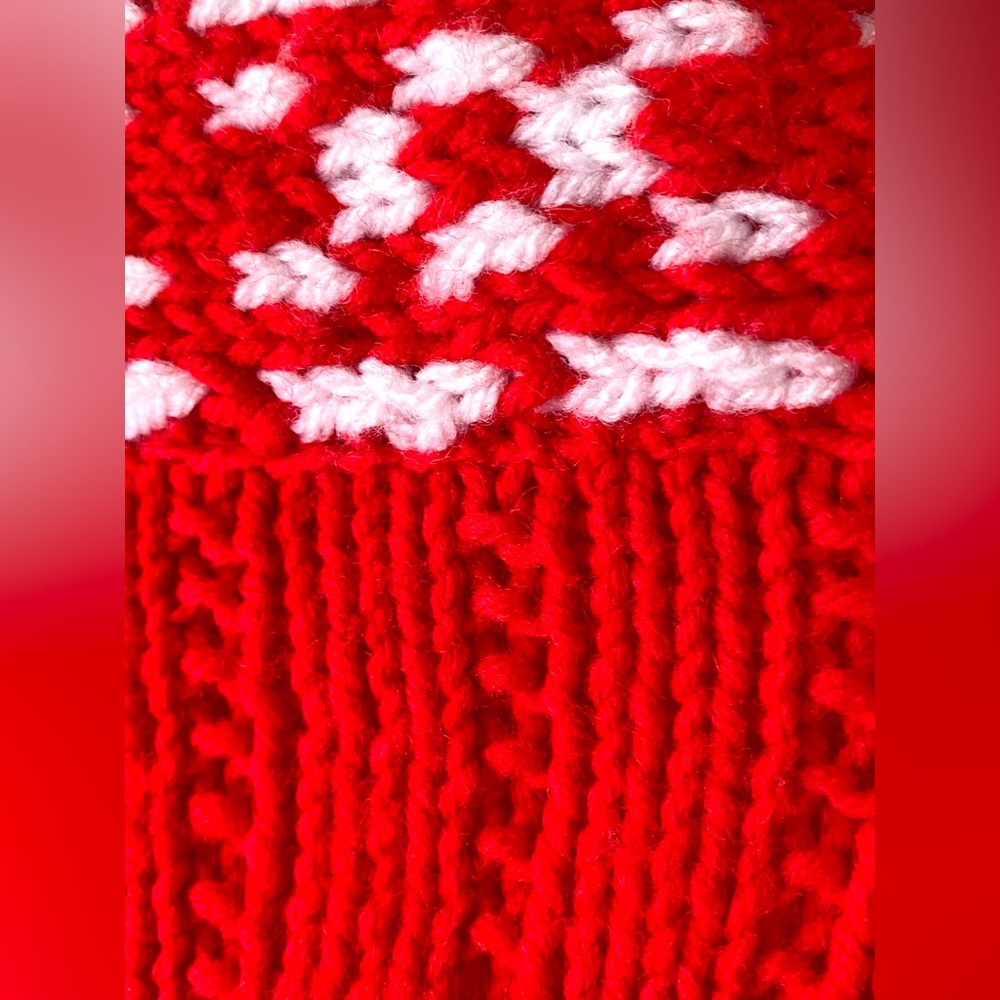 Bright red knit open front cardigan with white knit pattern - Picture 10 of 12